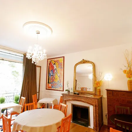 Hôtel Des Poètes avec Garage privé-3