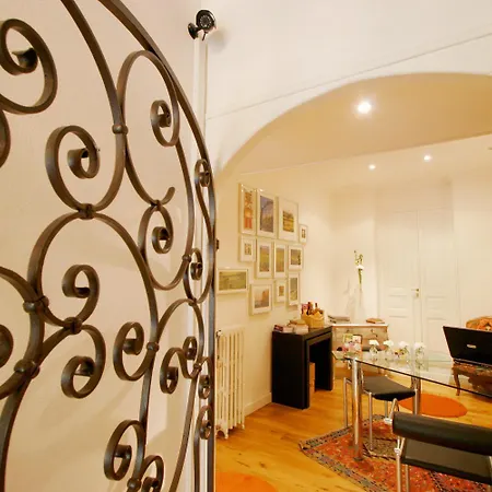 Hôtel Des Poètes avec Garage privé-2